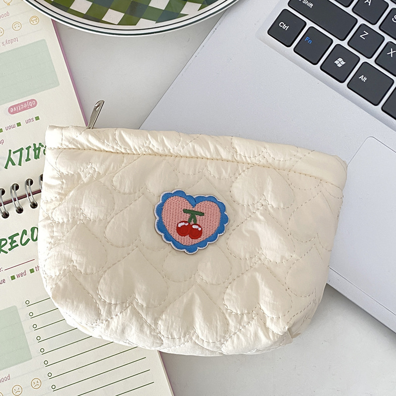 Ins刺繍収納バッグポリエステル愛携帯型衛生月事大容量バッグ雑物袋|undefined