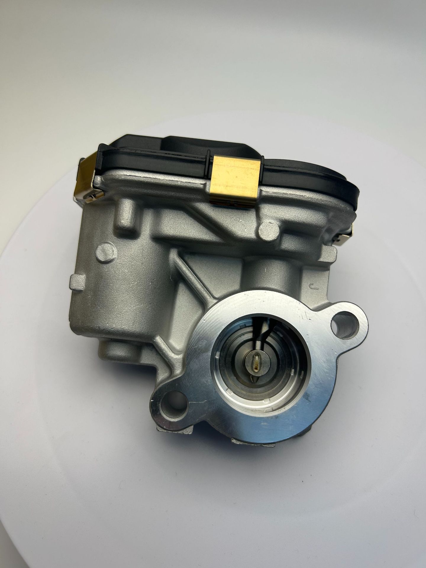 14710-6Ca0B 14710-5Ta0B Is Suitable for the New X-Trail T32 Teana Altima L34 Egr Valve