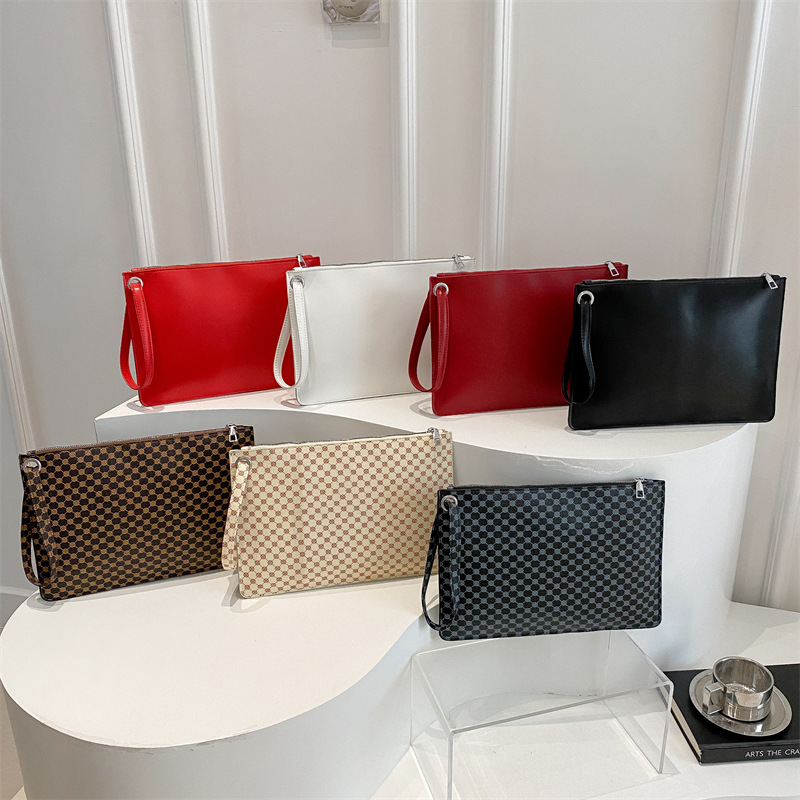 Pop simple de alta calidad sobres bolsas de moda para mujeres cena nuevo estilo coreano ins versátil bolsas de mano lujosas