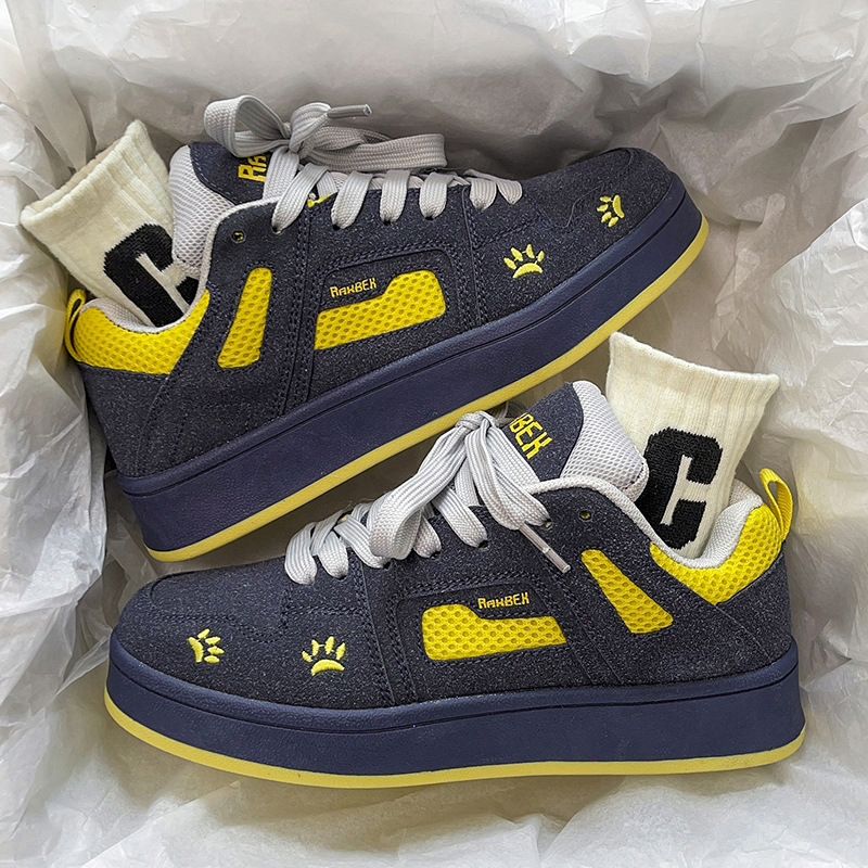 New Thick-Soled Sneakers for Men and Women 2026 New Niche Skate Shoes Student Casual Loafers Couple Sports Shoes