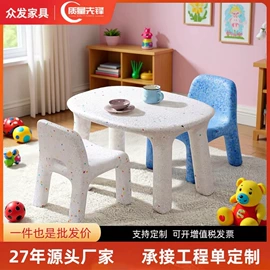 实木床;衣柜;餐桌