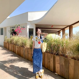 女式衬衫;毛衣;女式针织衫