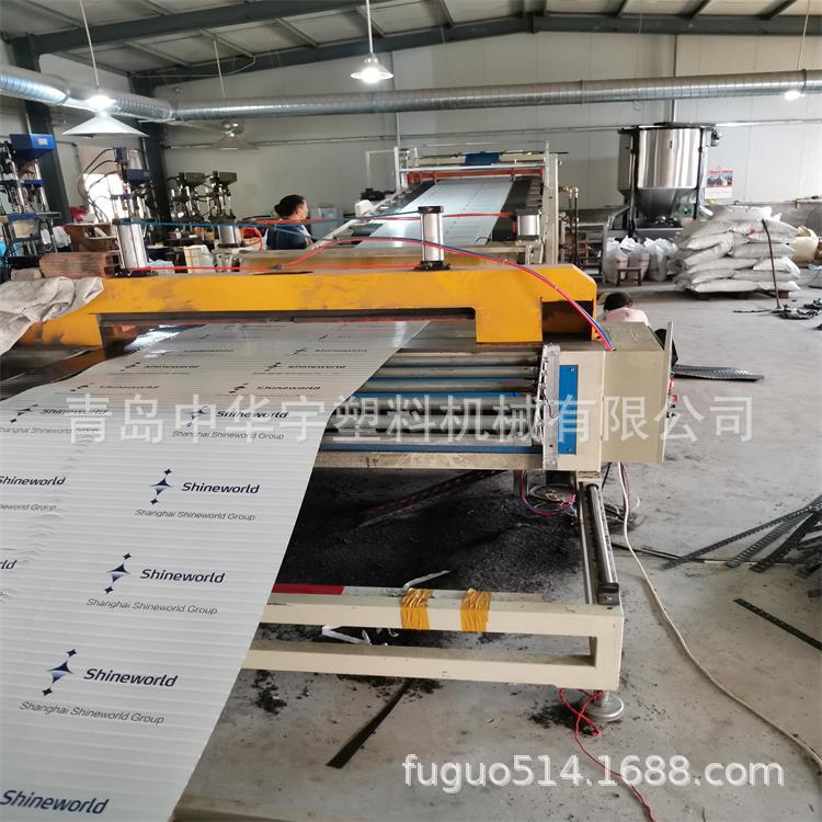 供应HDPE高压聚乙烯板材设备 聚乙烯板材生产线