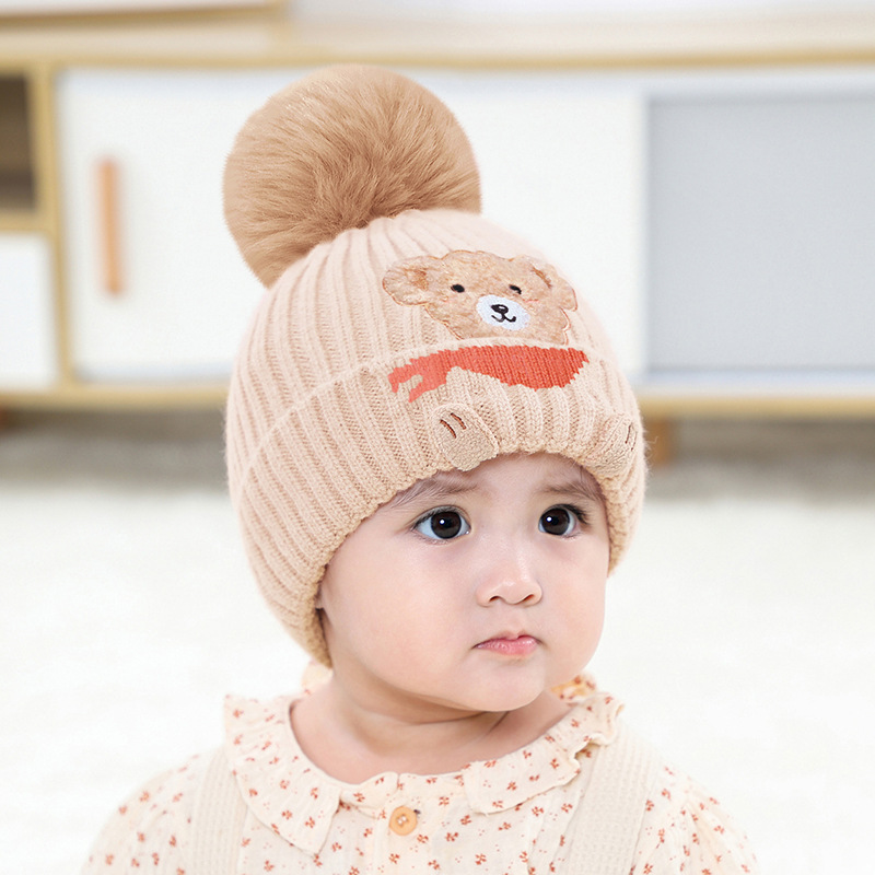 Little Bear Cartoon Children's Hats Bib Baby Hooded Scarf Two-piece Hat display picture 4