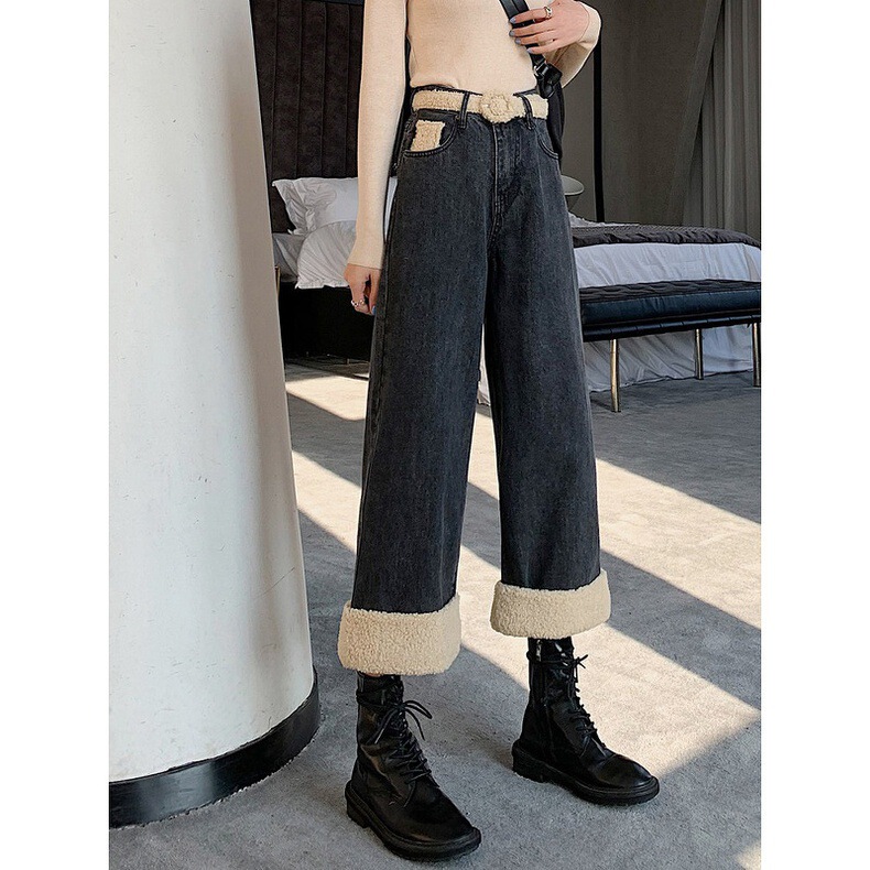 Lamb wool lined wide-leg jeans for women, autumn and winter, petite influencer style, cropped straight-leg paired with Martin boots