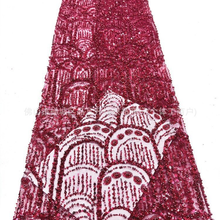 Tejido de bordado de perlas tridimensionales de bordado de perlas de clavos de moda atmósfera europea y americana vestido de boda vestido de moda tela