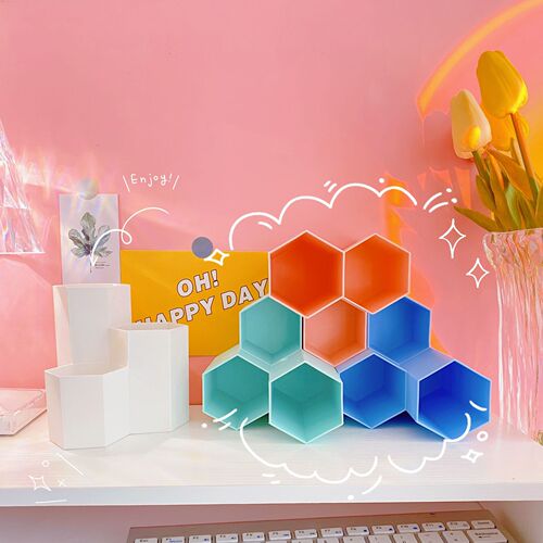 Mildly creative pen holder diamond-shaped 3-grid pen holder hexagonal pen holder pen holder desktop storage makeup brush storage bucket