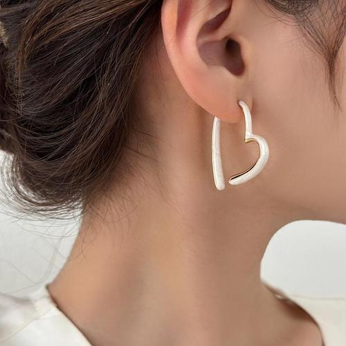 爱心滴釉耳环气质小众设计高级感耳钉轻奢耳坠新款耳饰女
