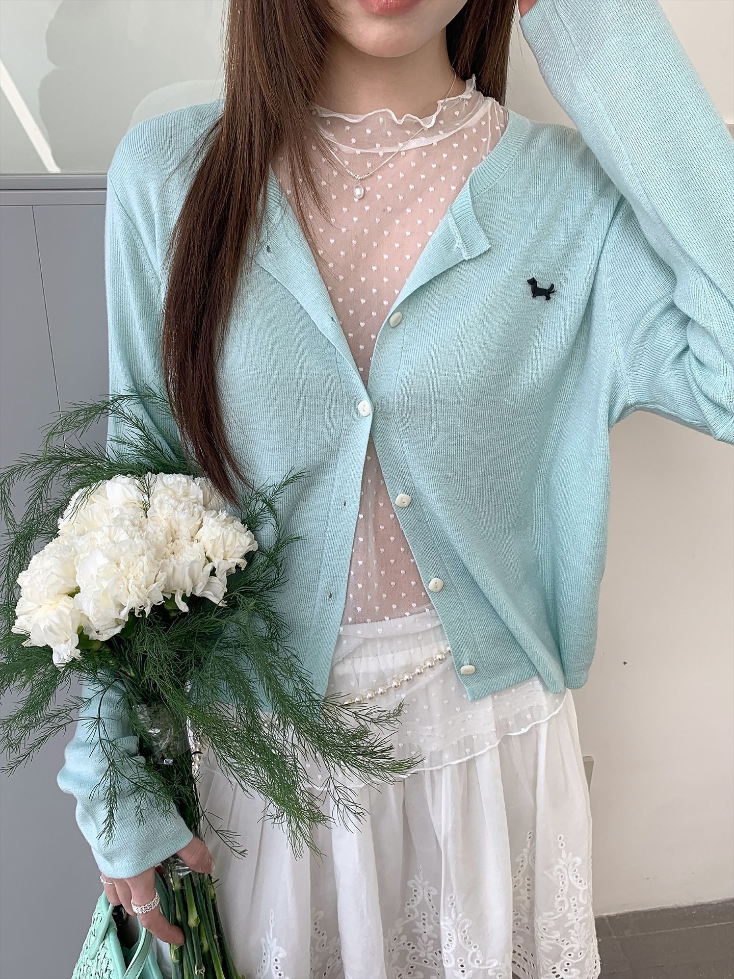26ye037 white see-through bottoming shirt