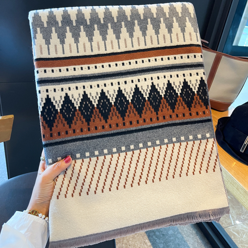 Wunderschöner Maillard-Farbdiamant-Herbst-Winter-I-Mitation-Kaschmirschal für Frauen, dicker und warmer großer Schal,_voghion.com