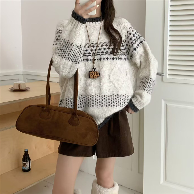 秋冬女士宽松毛衣女款新款慵懒高级感针织衫时尚洋气上衣秋装女潮