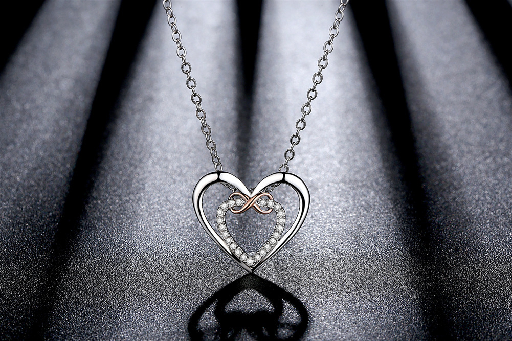 Daily Occasion 925 Sterling Silver Material Heart Shape Pattern 925 Sterling Silver Rhinestones Plating Inlay Heart Shape Pendant Necklace