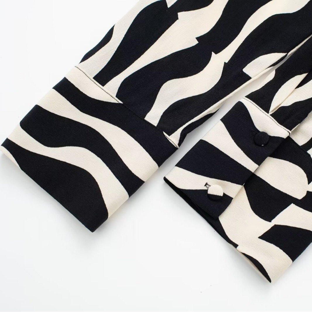 ZR moteriškas 2024 m. pavasario komplektas su raštuota palaidine ir vidutinio ilgio sijonu_voghion.com