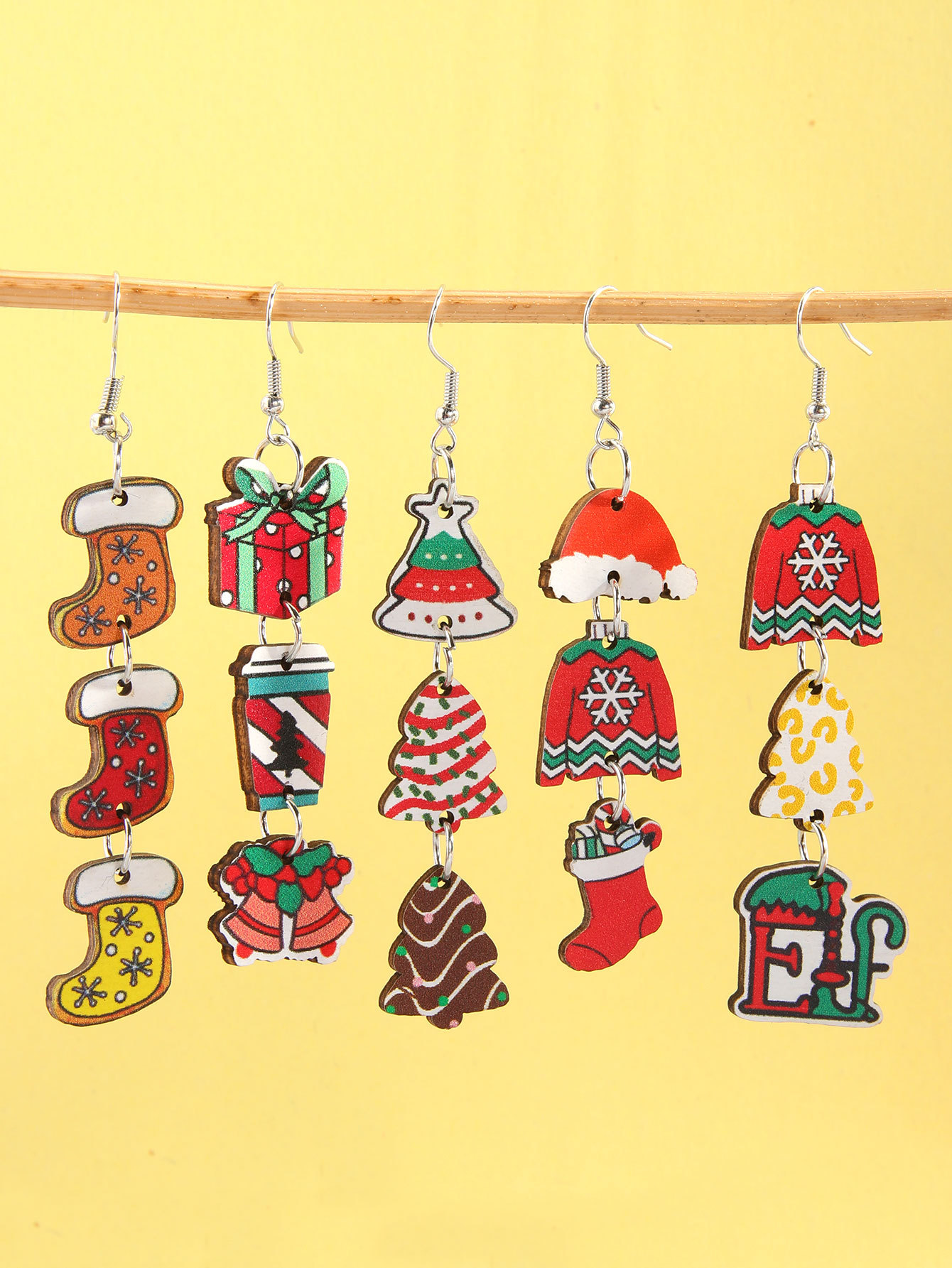 6g Weight Steel needle Ear Needle Material Drop Earrings Classification 1 Pair Quantity Holiday, Festival Occasion Wood Material Christmas Festival Christmas Hat, Christmas Tree, Christmas Socks Pattern Women's Gender Plating Design Simple Style, Classic Style Style 1 Pair Christmas Simple Style Classic Style Christmas Hat Christmas Tree Christmas Socks Plating Wood Drop Earrings 2