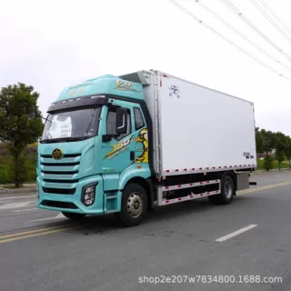 解放J6G冷藏车 6.8米大柴380马力厢式保温车 蔬果冻品运输车 绿通