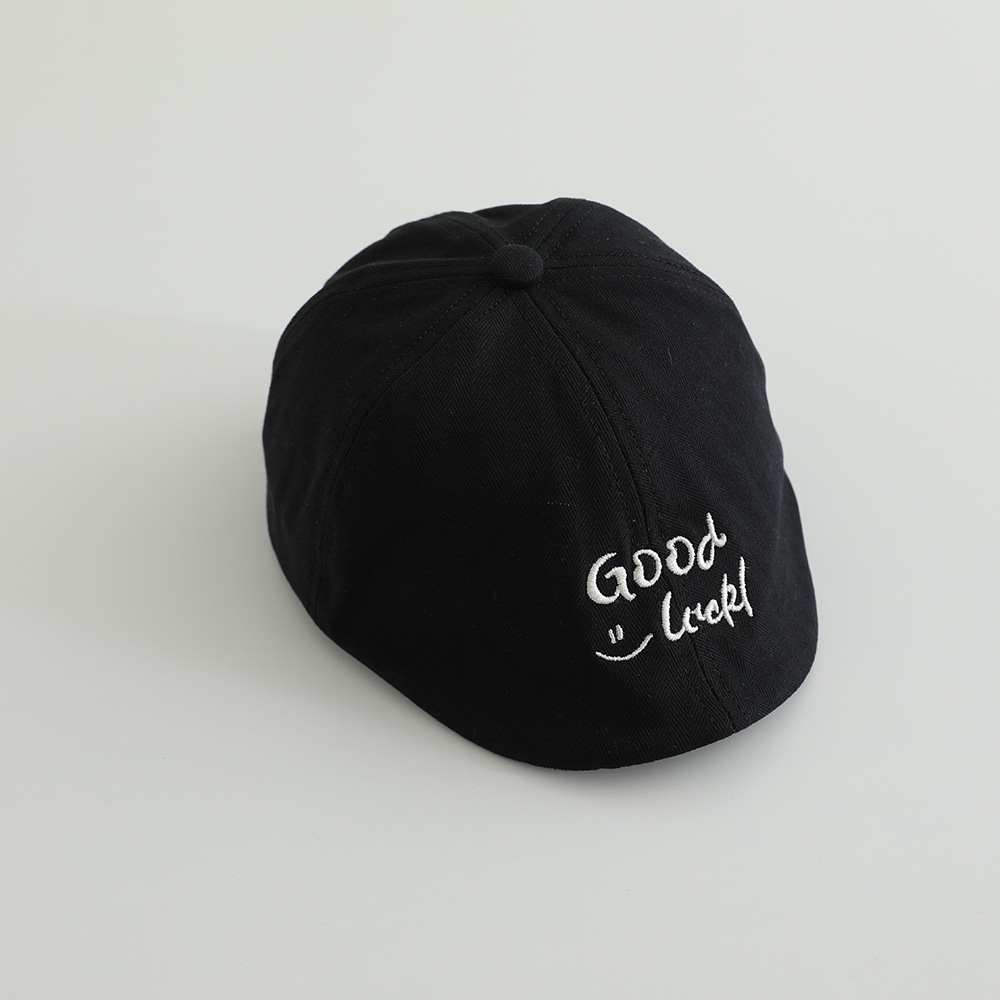 Boina infantil coreana trajes extranjeros letras bordadas sombreros de avance para niños y niñas sombreros de primavera y otoño