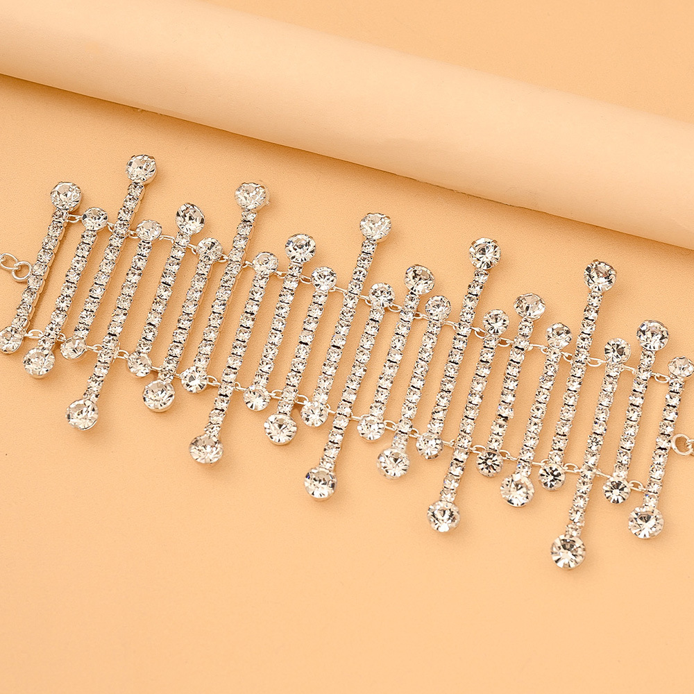 Europa y los Estados Unidos explotaron hueco pulsera geométrica exagerada joyería de diamante irregular accesorios de diamante completo Bracelet mujer