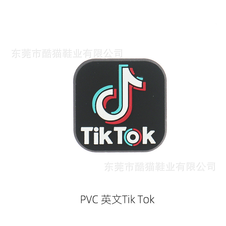 Nuevo agujero zapatos decorativos hebilla accesorios agujero zapatos flor zapato hebilla PVC dibujos animados jardín zapatos superior accesorios inglés