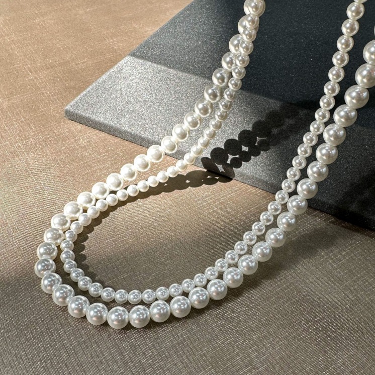 Retro elegant necklace from pearl