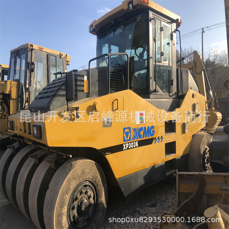 外贸直销常年供应胶轮303K压路机  徐工 22吨振动压路机