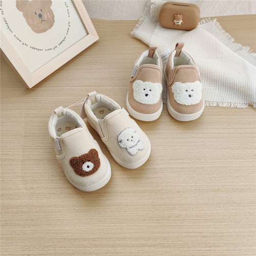 Daily new product moco baby towel embroidered bear toddler shoes children's slip-on sneakers for boys and girls