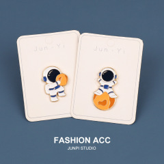 宇航員胸針女可愛日系徽章卡通別針扣裝飾ins潮個性書包包配飾品