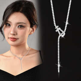 银色锆石马蹄项链欧美轻奢冷淡风设计感锁骨链个性春季新款项饰女