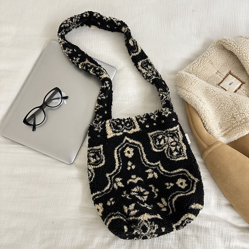 Versión coreana de ins otoño e invierno nuevo material de lana de gran capacidad bolso femenino tote, viento perezoso, viento perezoso, hombro inclinado, marea de bolso