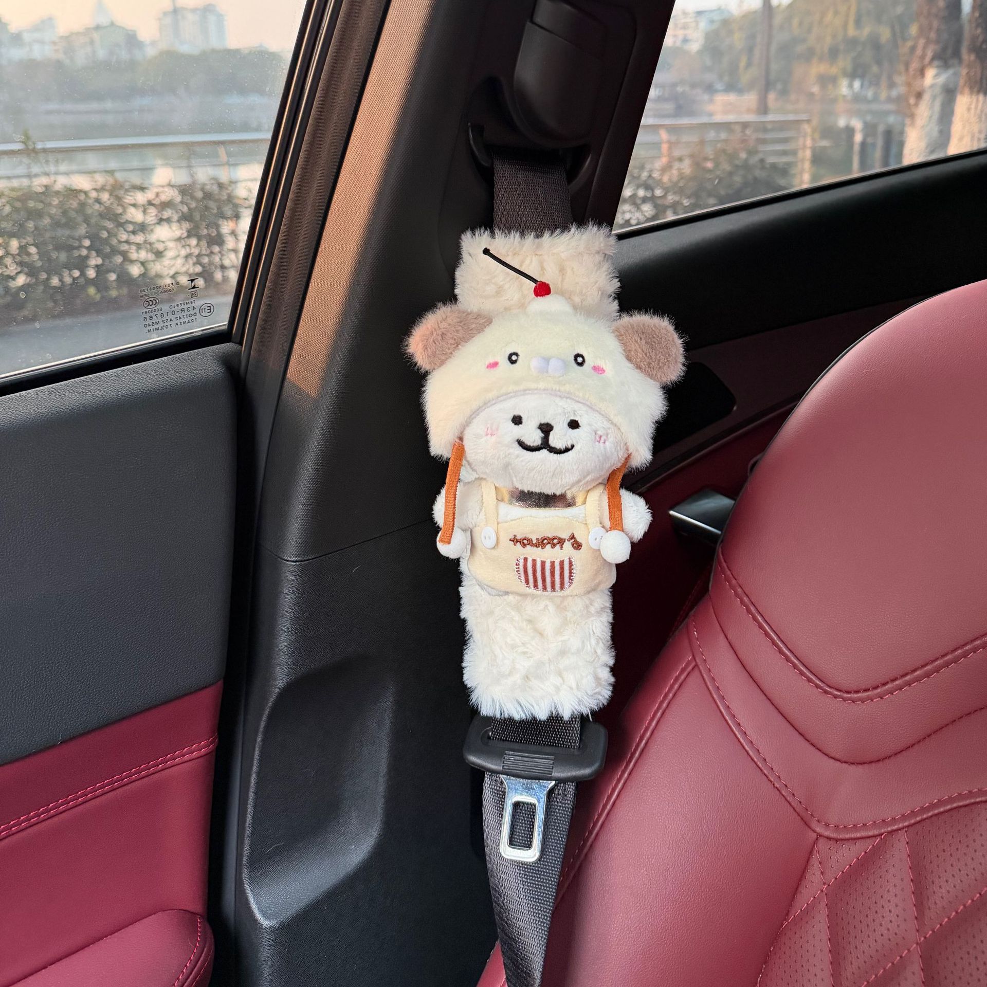 Afternoon Tea Line Dog Car Seatbelt Shoulder Pad Cute All-Season Anti-Strangling Neck Protector New Car Gift