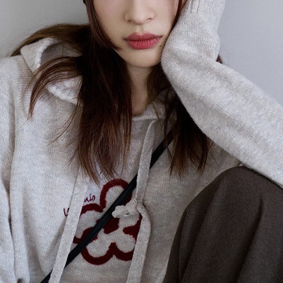 "Sketch Workshop" flora park "100 Superfine Merino Wool Towel Embroidered Hooded Contrast Sweater