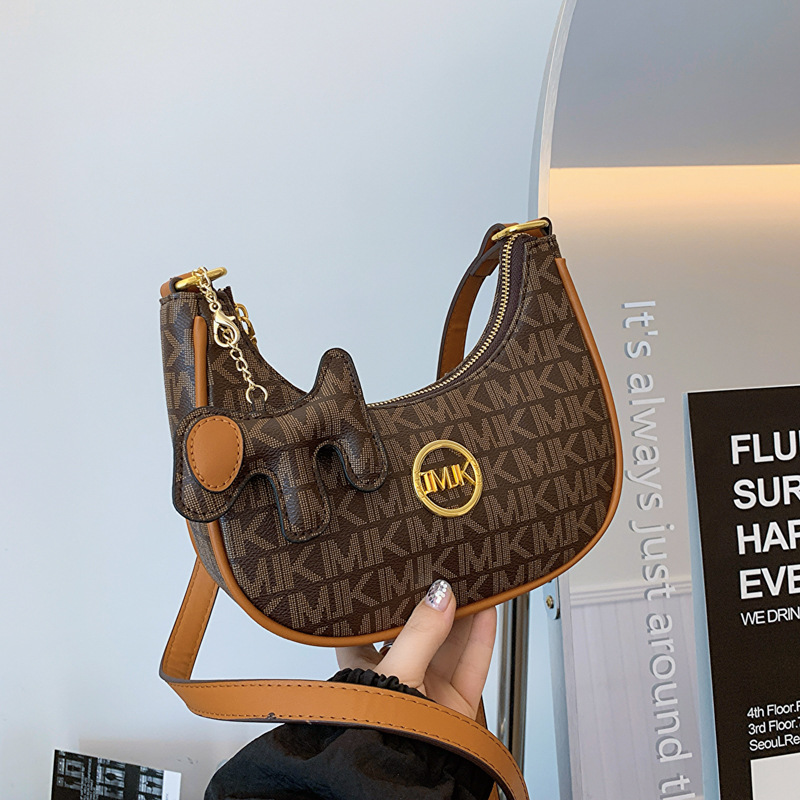 French retro underarm bag for women 2024 new European and American fashion printed shoulder bag high-end crossbody dumpling bag 
