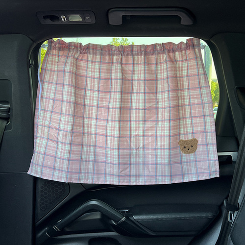 Cartoon car sunshade, plaid bear car suction cup sunshade, sun protection and heat insulation children's car curtain
