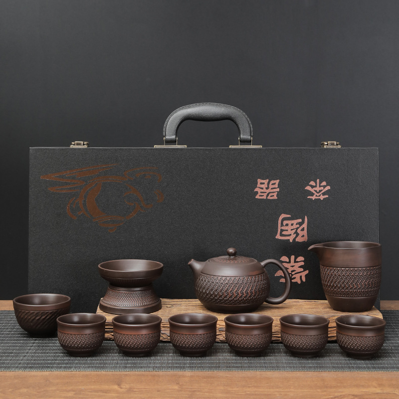 High-end zisha Gongfu tea set for home living room office, retro style ceramic sand teapot with lid and cups, gift set