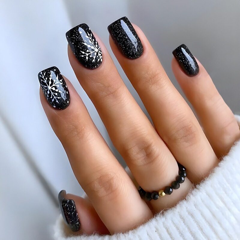 High-End Wearable Nail Stickers, Simple Blackened Jelly Glue Style, Snowflake Nail Art Pieces, Wearable Nails Wholesale