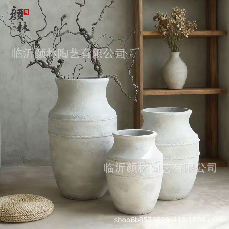 Vaso de cemento blanco tranquilo y elegante, vasijas de cerámica Zen, decoración espacial de ramas secas y madera borracha con vasos florales