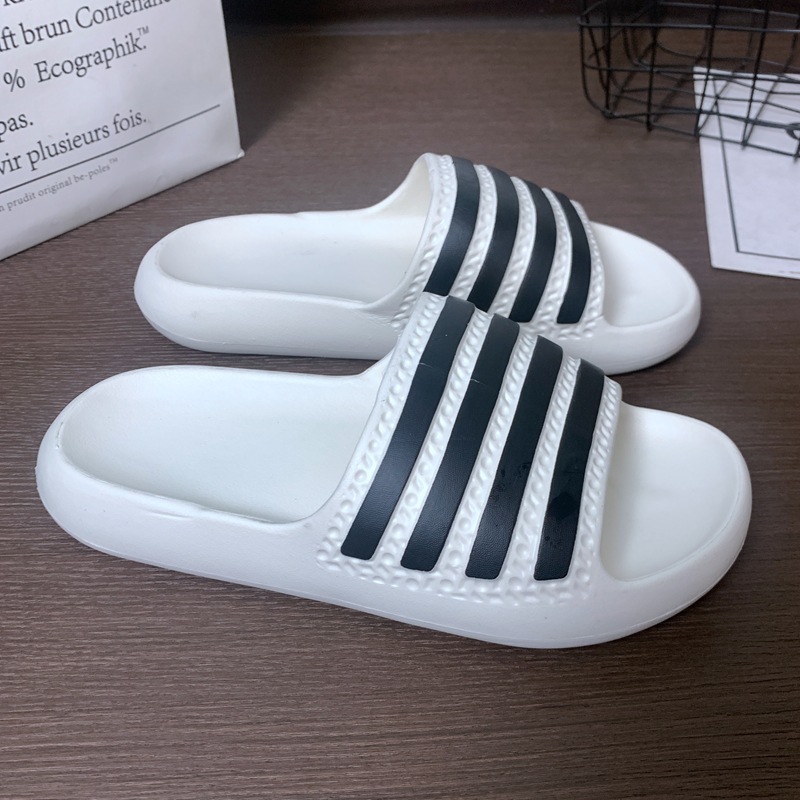 Summer men's slippers Korean-style trendy indoor and outdoor flip-flops home home indoor casual men's beach sandals summer