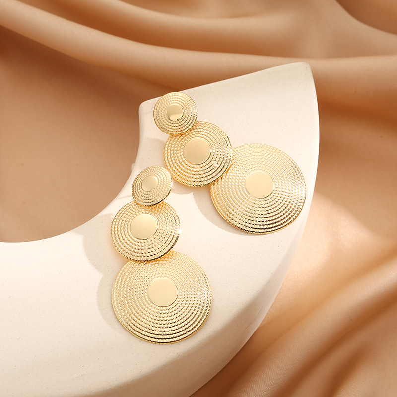 Women's Gender 1 Pair Retro Round Plating Metal Drop Earrings