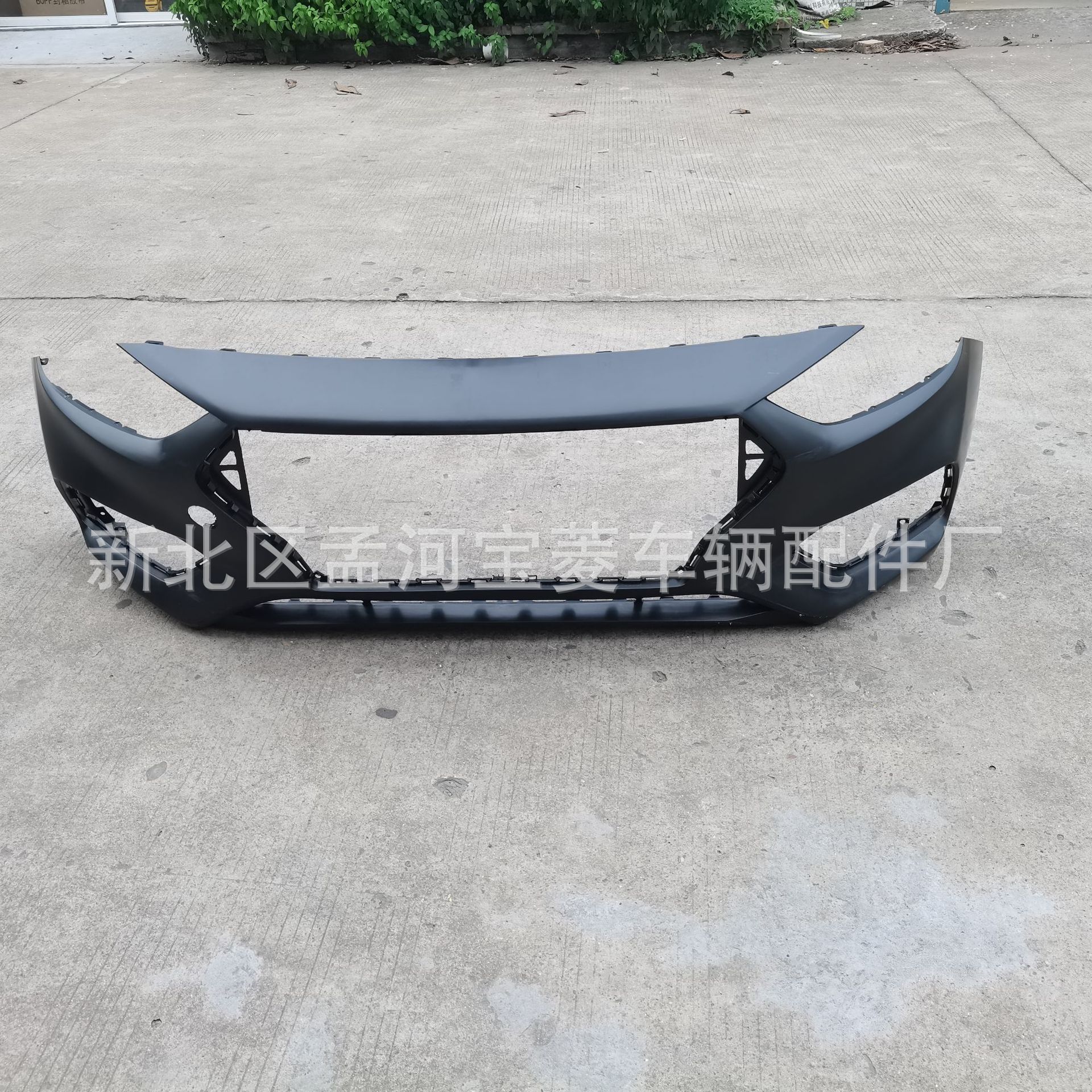 Suitable for the front bumper of Hyundai Accent 2018-2022