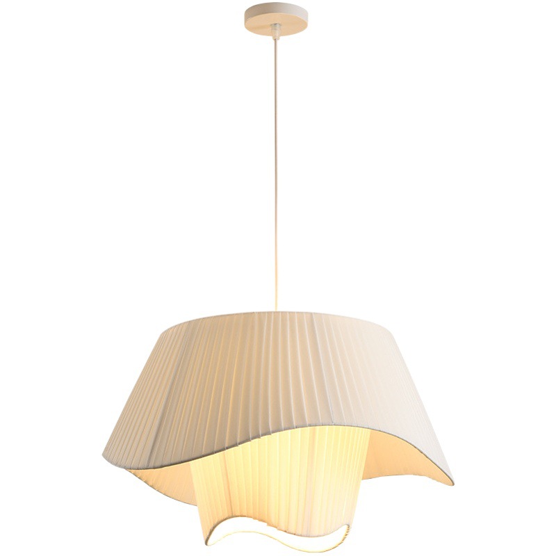 Araña de estilo francés nórdico ins diseño salón dormitorio principal lámparas retro B & B restaurante crema estilo tela moderna simple