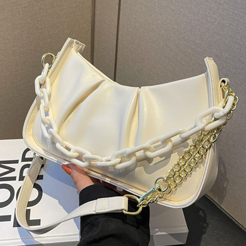 Korean Leisure Chain Women's Bag 2023 New Spring Summer Fashion Vlogger Versatile Crepe Crossbody Bag Simple Shoulder Bag