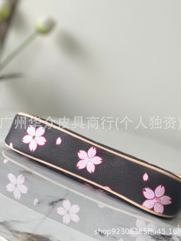 新型レディースバッグ村上隆連名桜麻雀バッグレトロ脇下バッグ外国貿易小型斜め掛けバッグ|undefined