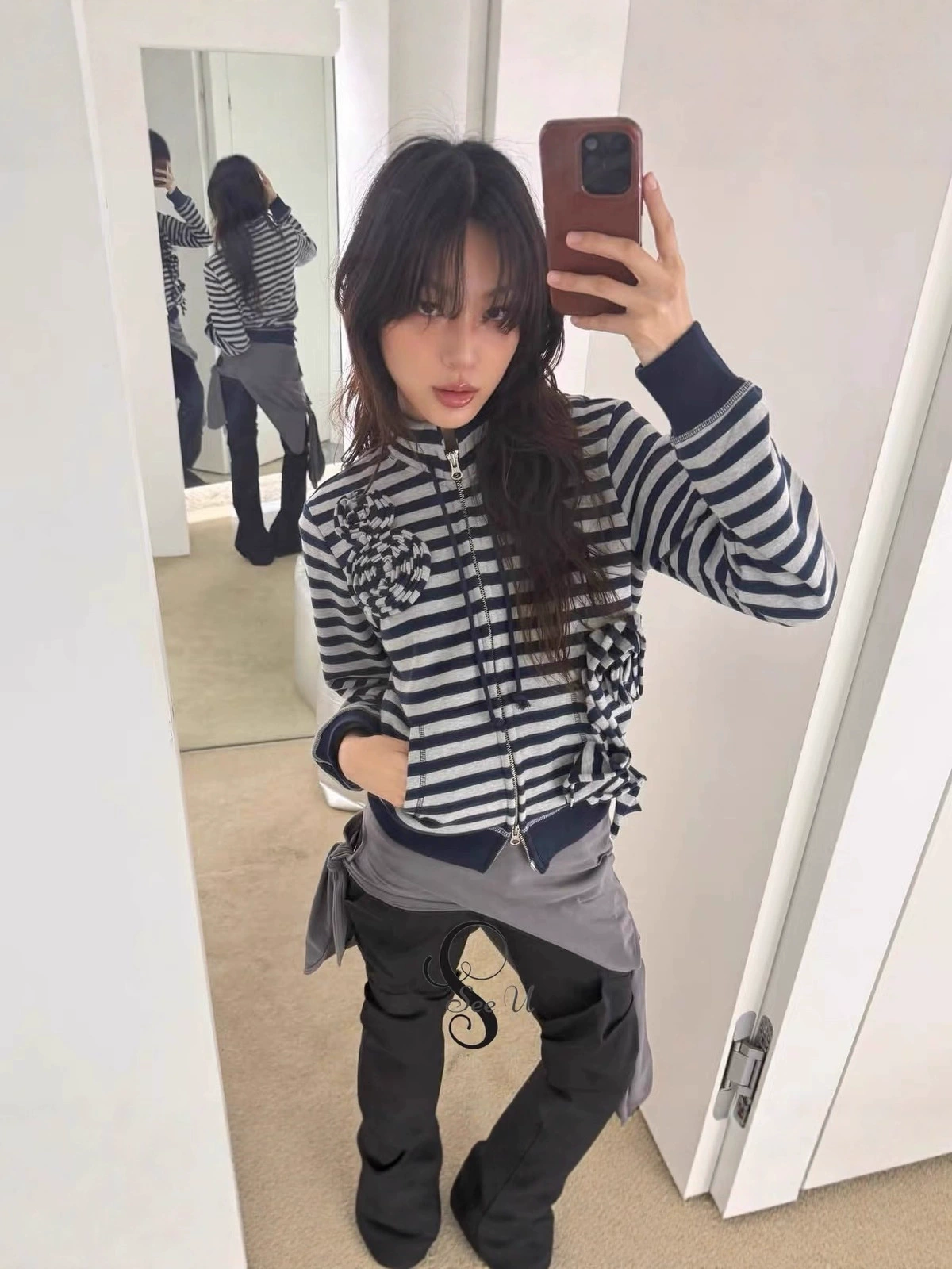 Autumn three dimensional woven retro sweatshirt with zipper, jacket