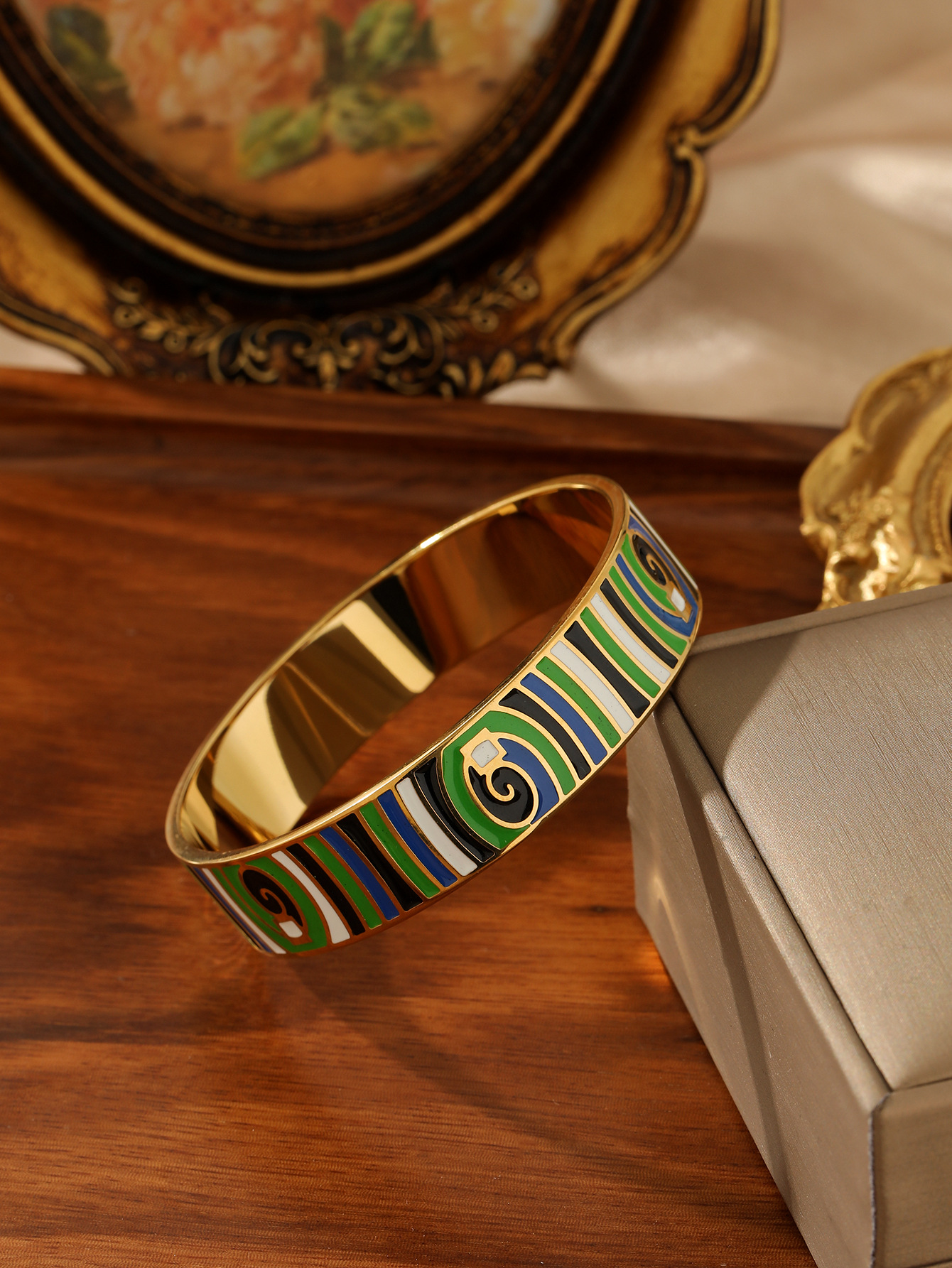 304 Stainless Steel Material Geometric 304 Stainless Steel Bohemian 306 Stainless Steel Bangle