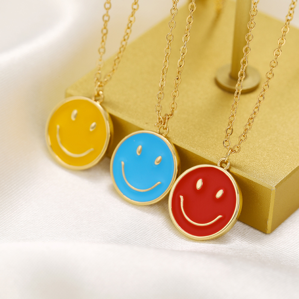 Summer New Smiley Face Copper Necklace 18K Color Preserving Jewelry Dripping Oil Smiling Face Clavic