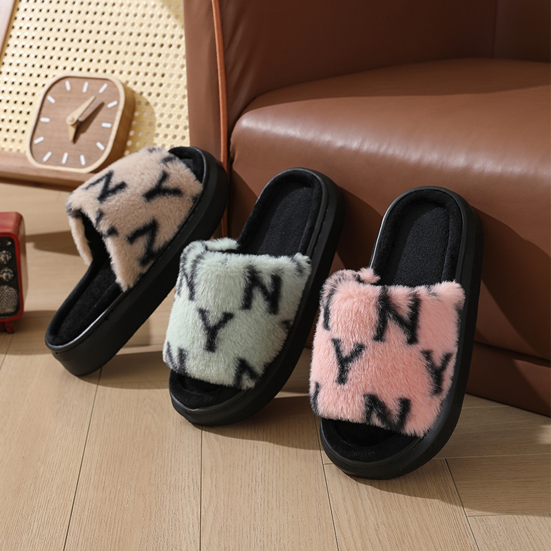 跨境欧美流行毛绒棉拖鞋女批发 厚底EVA防滑家用性感毛毛拖鞋秋冬