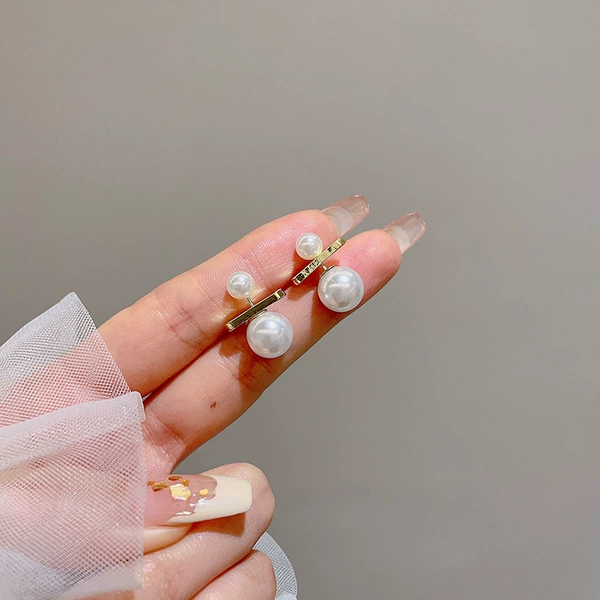 136#gold-large and small pearl earrings