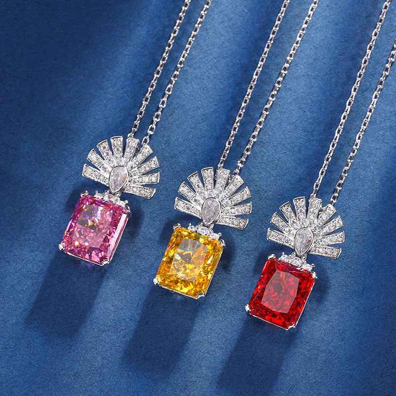 Otoño e invierno nuevo estilo Zhuangsheng conjunto de joyas con alto contenido de carbono diamante flor de hielo corte cobre con incrustaciones colgante de abanico piedra principal 10*12
