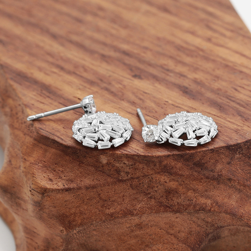 Xuping simple inswind gemas artificiales geométricas aretes de brida redondas de aleación de cobre chapado orejas blancas para mujeres