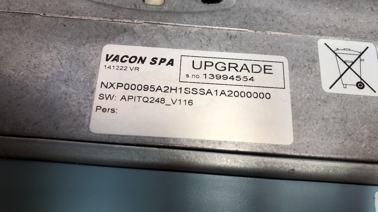 VACON伟肯主轴驱动器NXP00095A2H1SSSA1A2000000 原装现货