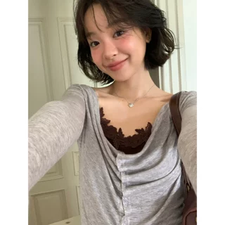 韩系荡领纽扣外套修身上衣开衫+v领蕾丝花边吊带两件套